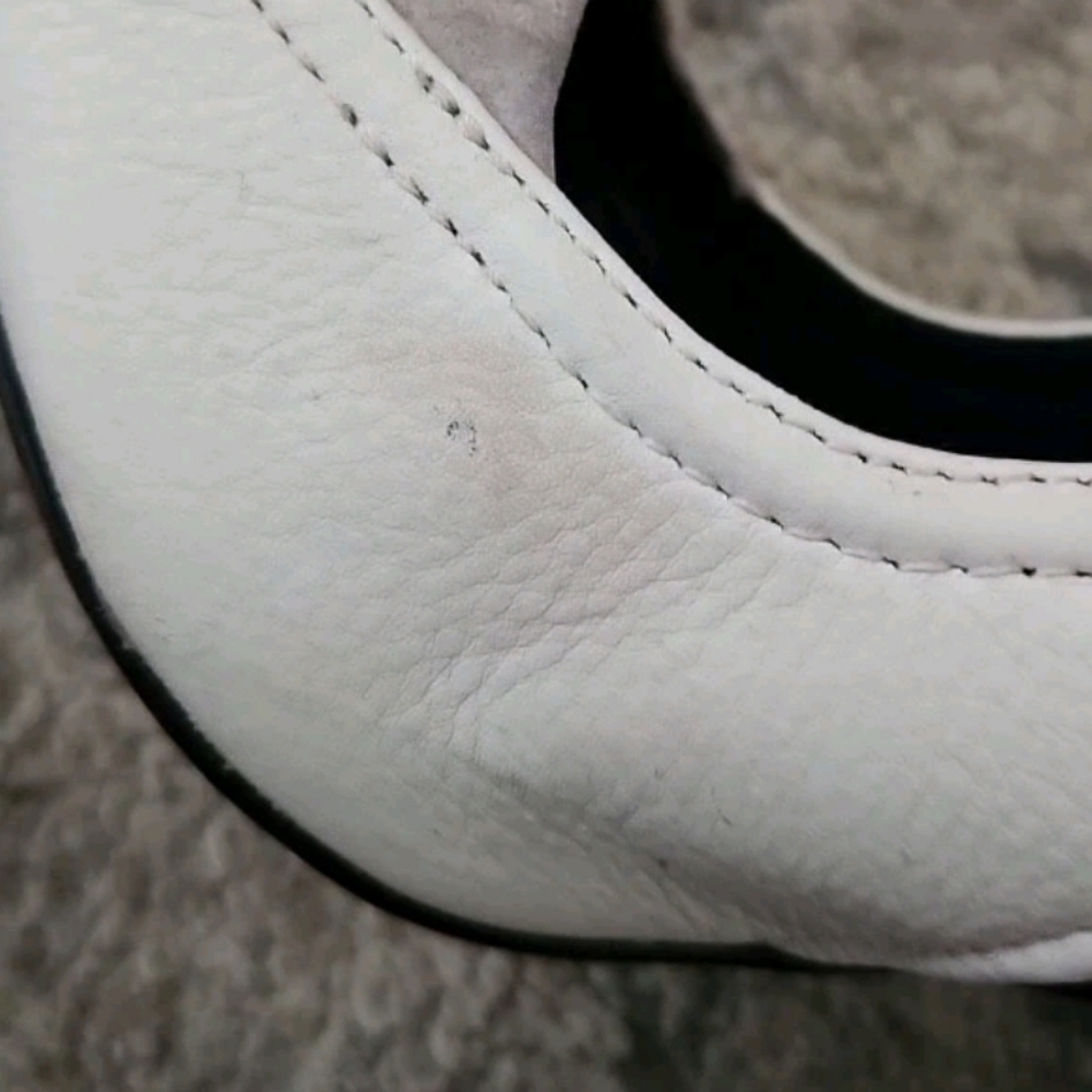 L.A.M.B Womens White And Gray Enforce Leather Suede Pointy Toe Pump 9.5 - Picture 13 of 13
